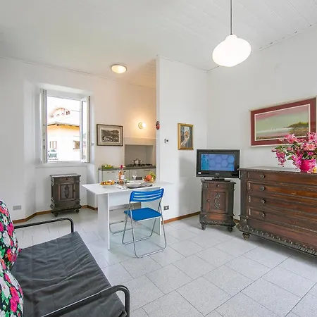Casa Olivia Little Sweet Escape - Happy Vezzo